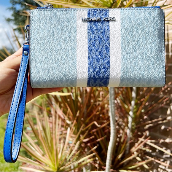 Michael Kors Handbags - Michael Kors Jet Set Double Zip Phone Wristlet MK Pale Ocean Blue Multi Stripe